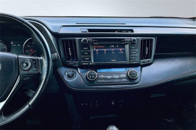 2017 Toyota RAV4 SE AWD - 22937787 - 23