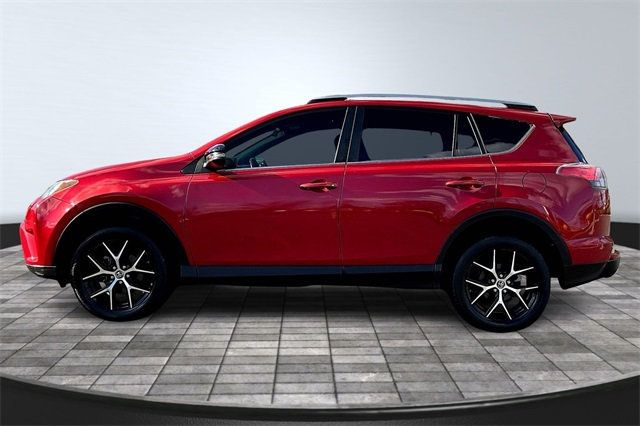 2017 Toyota RAV4 SE AWD - 22937787 - 3