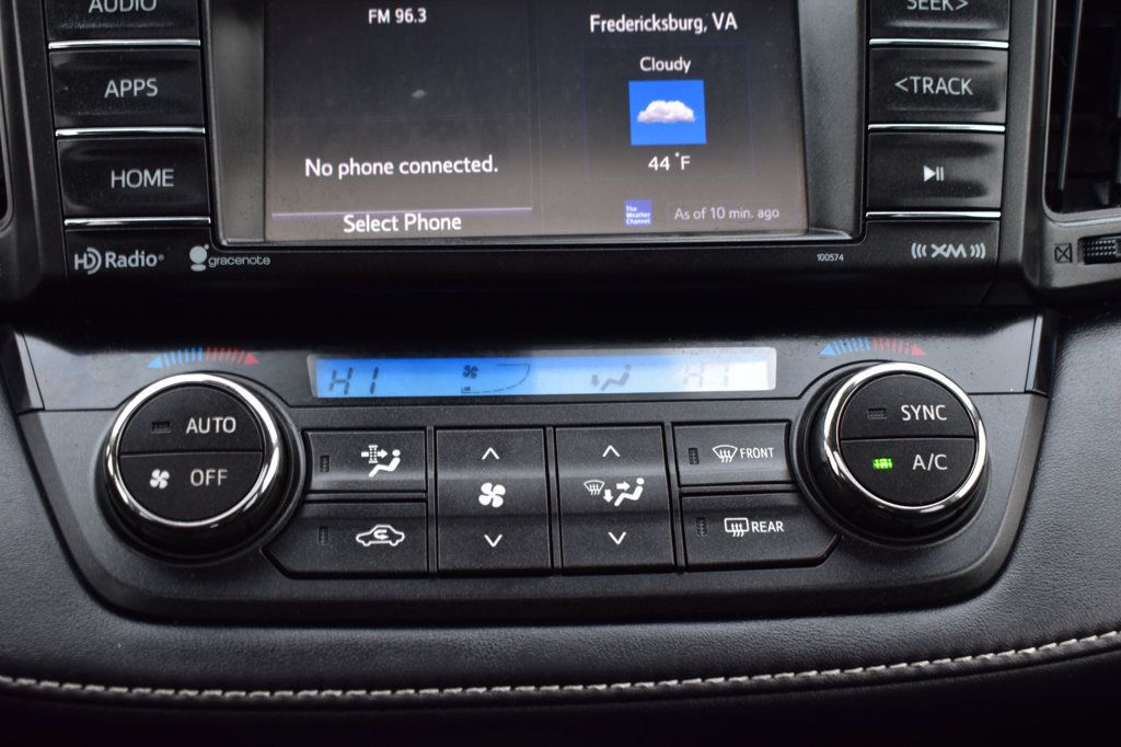 2017 Toyota RAV4 XLE AWD - 22965079 - 37