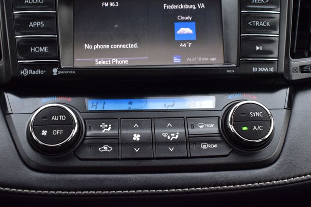 2017 Toyota RAV4 XLE AWD - 22965079 - 37