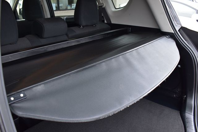 2017 Toyota RAV4 XLE AWD - 22965079 - 44