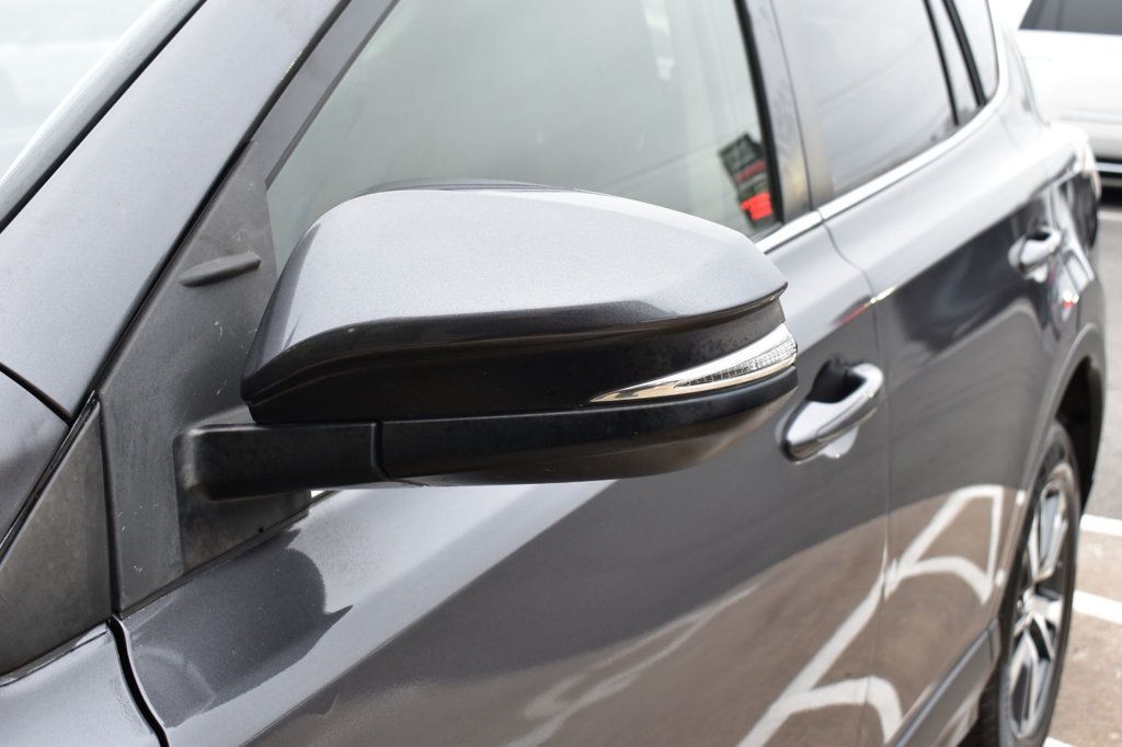 2017 Toyota RAV4 XLE AWD - 22965079 - 50