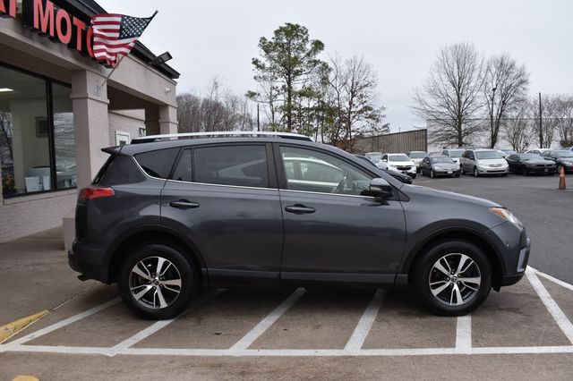 2017 Toyota RAV4 XLE AWD - 22965079 - 5