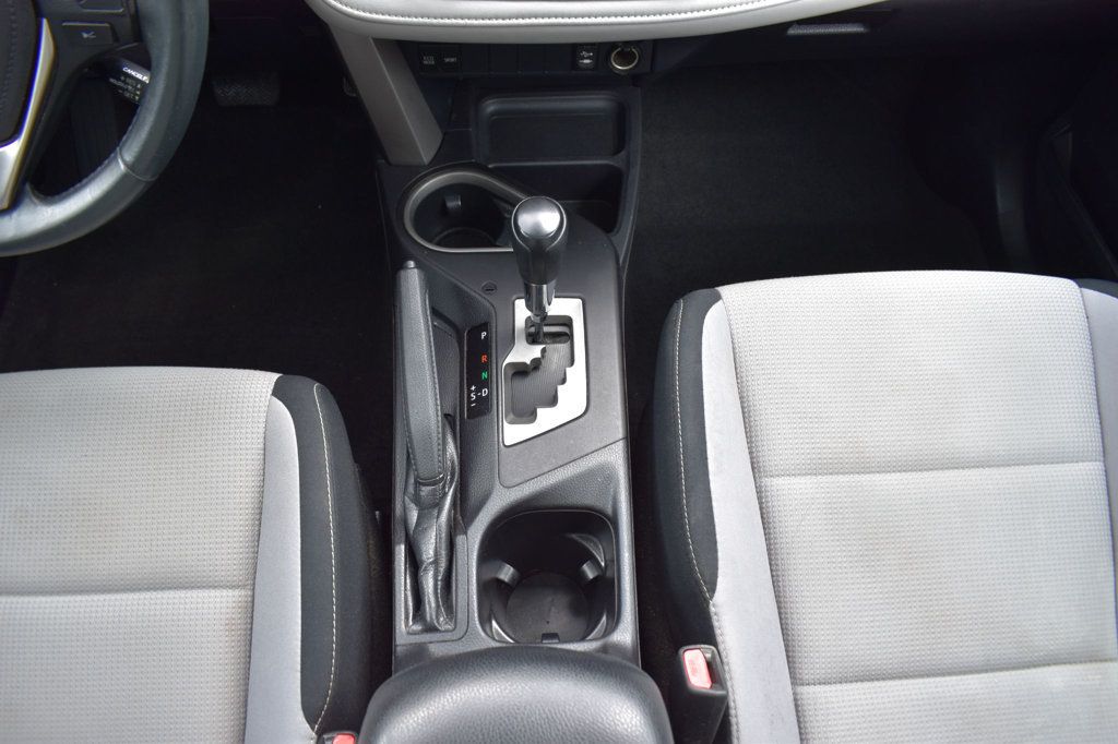 2017 Toyota RAV4 XLE AWD - 23046296 - 29