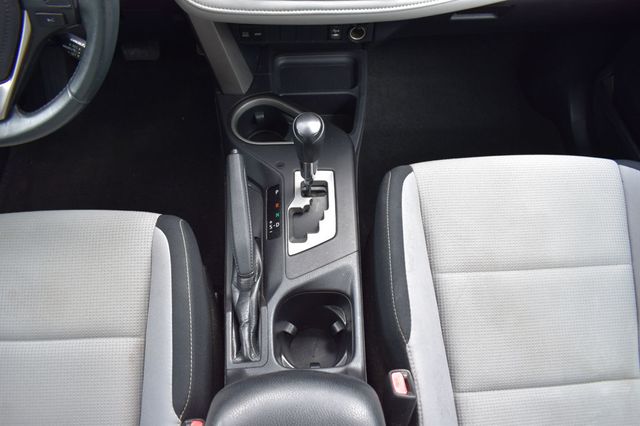 2017 Toyota RAV4 XLE AWD - 23046296 - 29