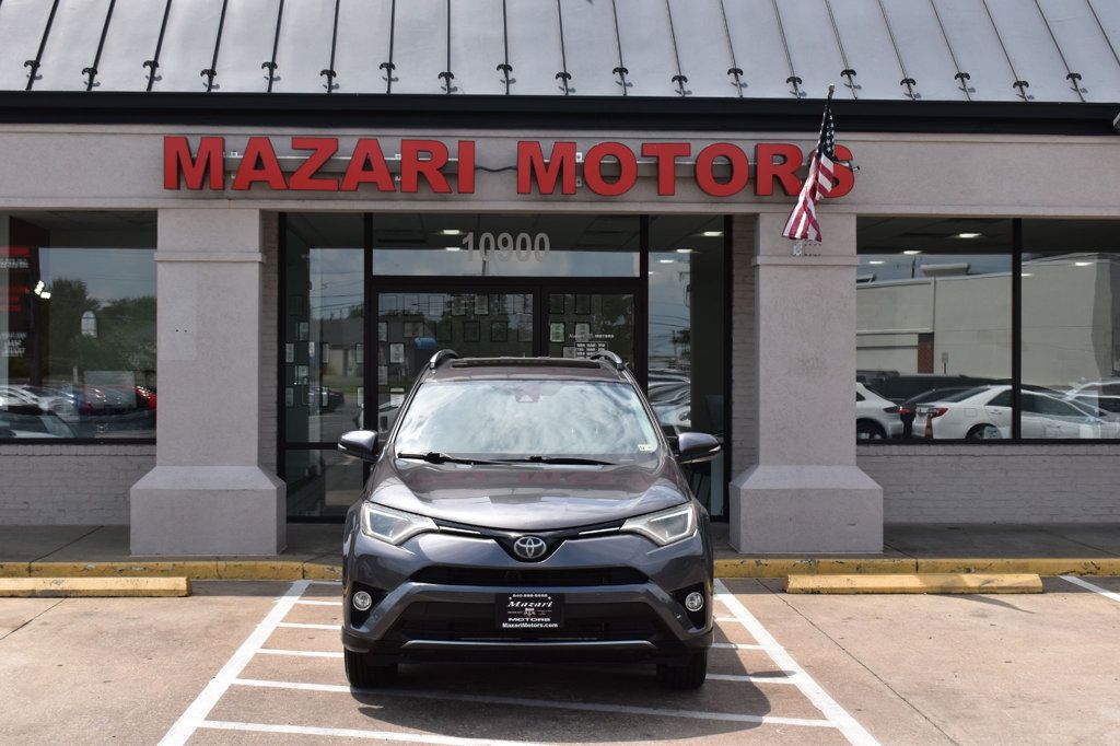 2017 Toyota RAV4 XLE AWD - 23046296 - 4