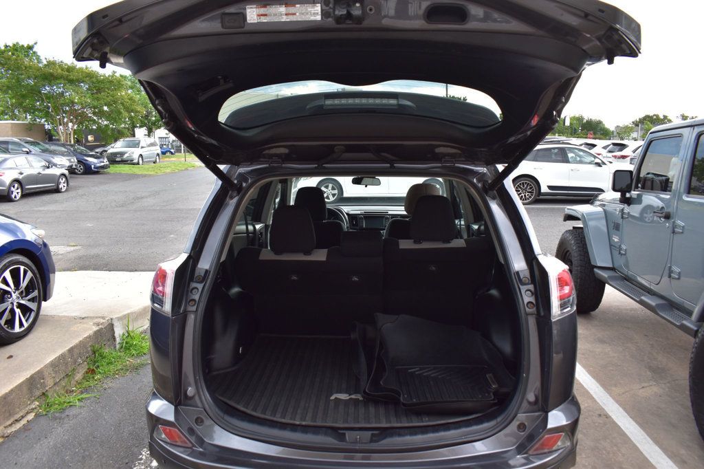2017 Toyota RAV4 XLE AWD - 23046296 - 53