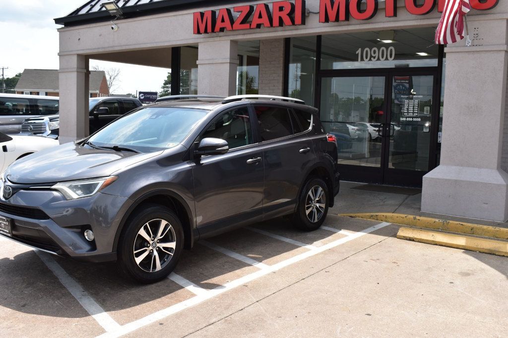2017 Toyota RAV4 XLE AWD - 23046296 - 5