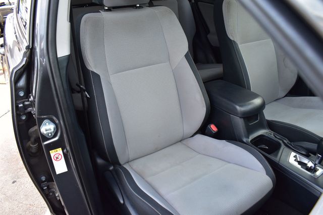 2017 Toyota RAV4 XLE AWD - 23069848 - 16
