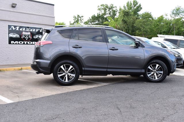 2017 Toyota RAV4 XLE AWD - 23069848 - 3