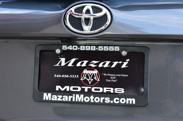 2017 Toyota RAV4 XLE AWD - 23069848 - 48