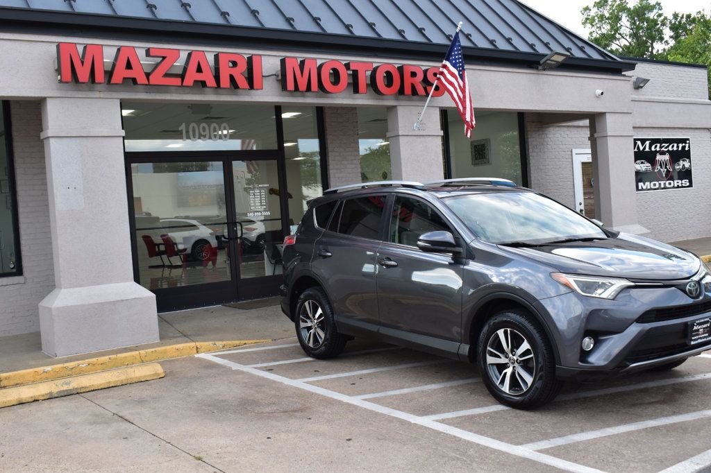 2017 Toyota RAV4 XLE AWD - 23069848 - 8