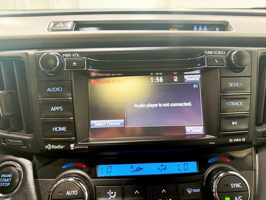 2017 Toyota RAV4 XLE AWD - 22884125 - 15