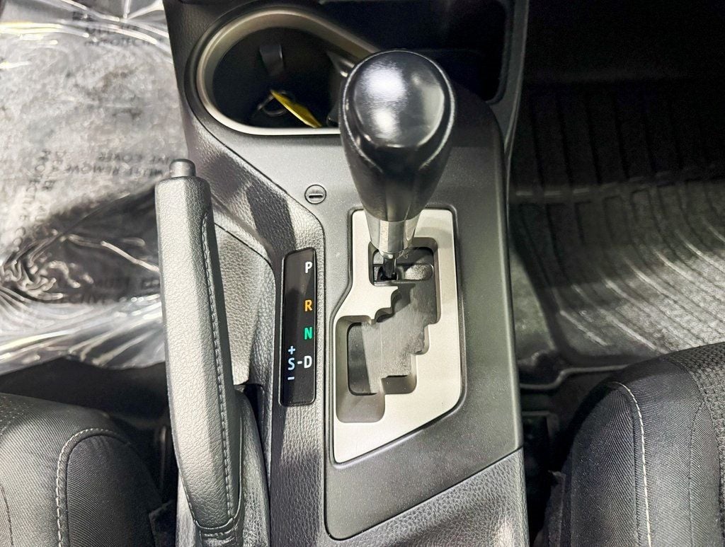 2017 Toyota RAV4 XLE AWD - 22884125 - 20