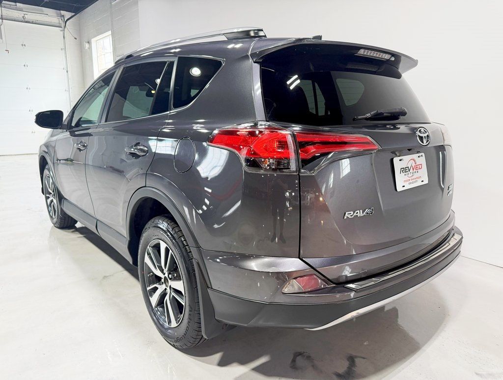 2017 Toyota RAV4 XLE AWD - 22884125 - 4
