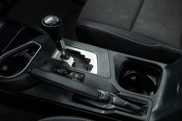 2017 Toyota RAV4 XLE AWD - 23045075 - 15