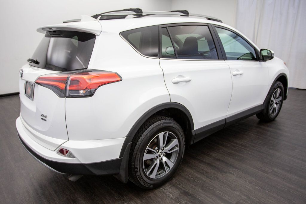 2017 Toyota RAV4 XLE AWD - 22468002 - 9