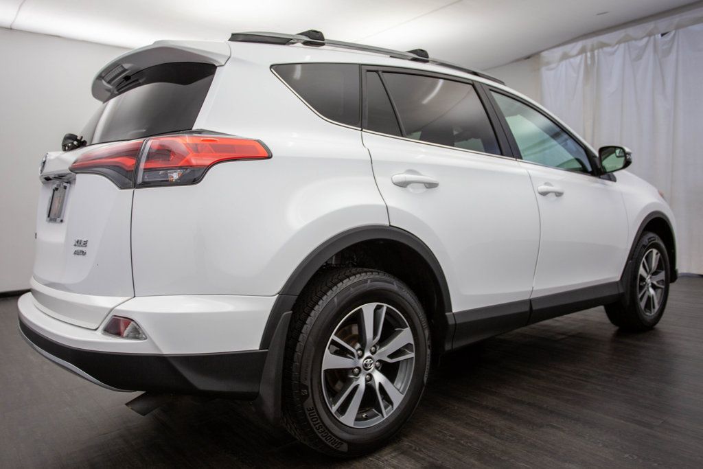 2017 Toyota RAV4 XLE AWD - 22468002 - 29