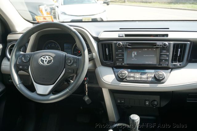 2017 Toyota RAV4 XLE AWD - 23004249 - 13