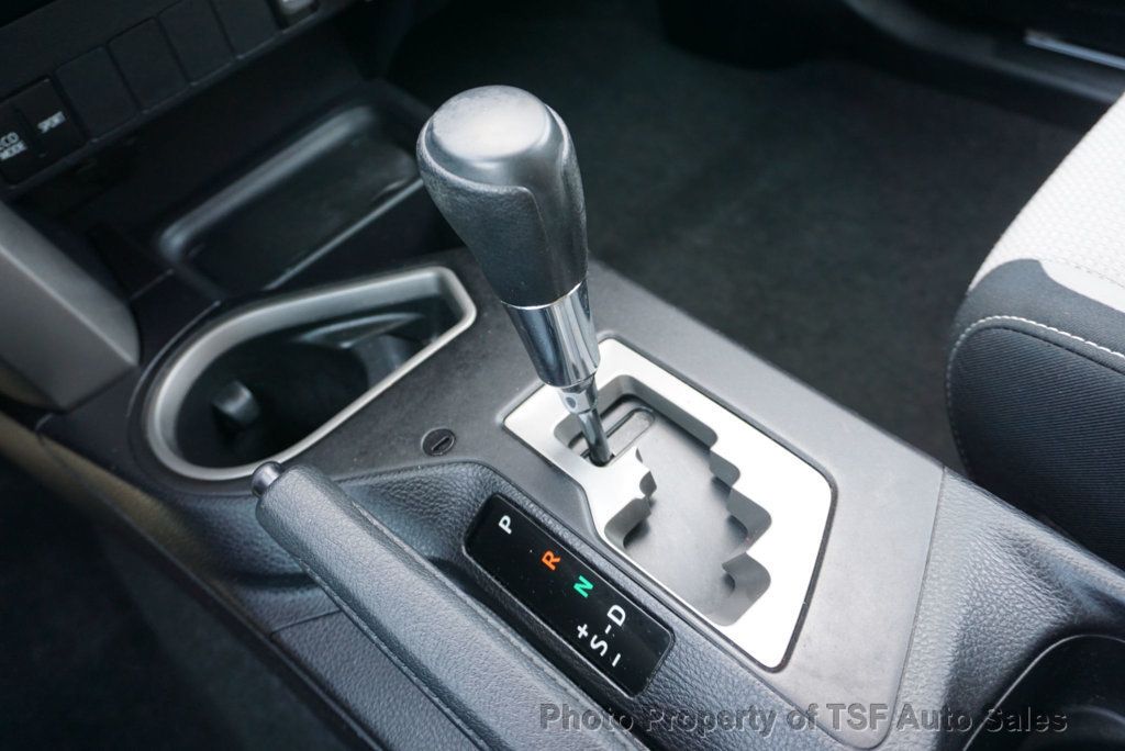 2017 Toyota RAV4 XLE AWD - 23004249 - 23