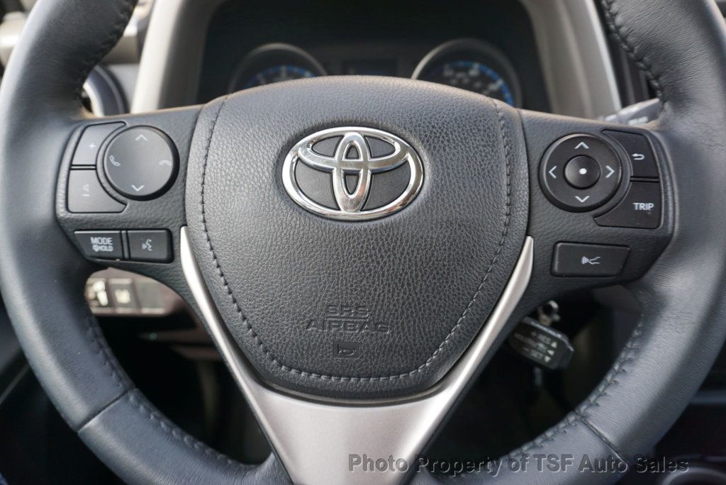 2017 Toyota RAV4 XLE AWD - 23004249 - 24
