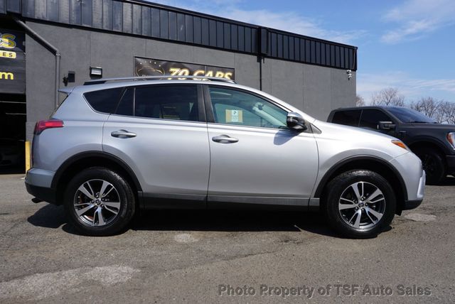 2017 Toyota RAV4 XLE AWD - 23004249 - 7