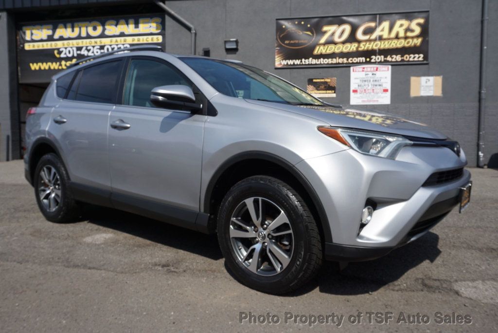2017 Toyota RAV4 XLE AWD - 23004249 - 8