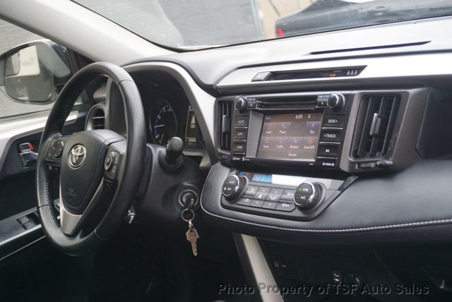 2017 Toyota RAV4 XLE AWD - 23023656 - 14