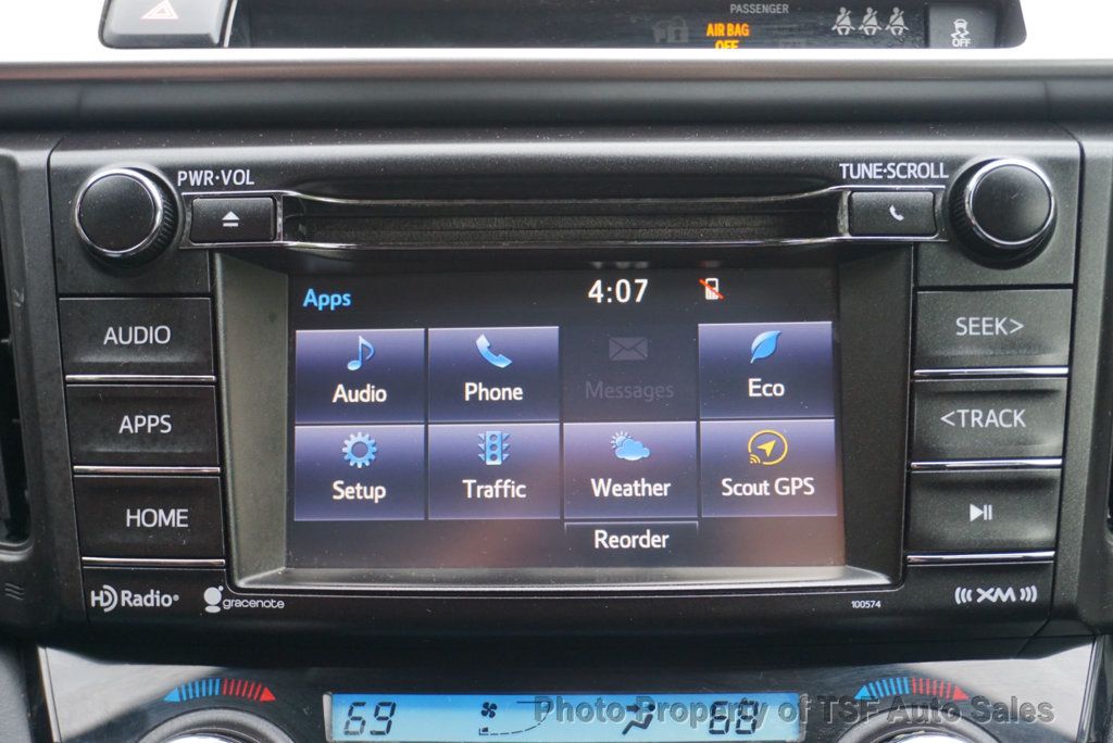 2017 Toyota RAV4 XLE AWD - 23023656 - 15