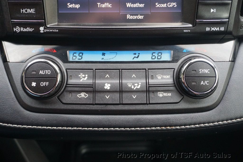2017 Toyota RAV4 XLE AWD - 23023656 - 19