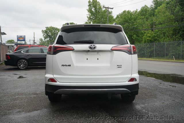 2017 Toyota RAV4 XLE AWD - 23023656 - 5