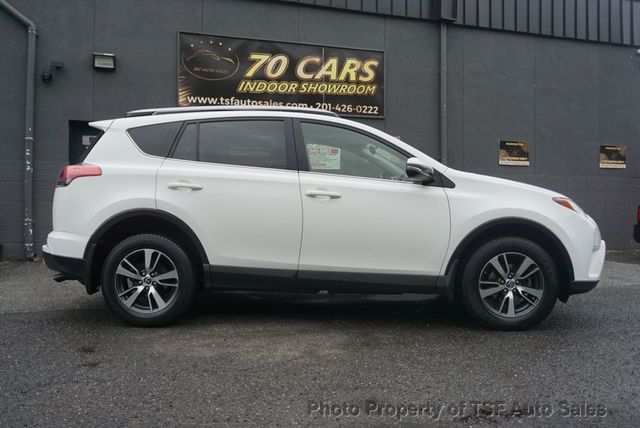 2017 Toyota RAV4 XLE AWD - 23023656 - 7