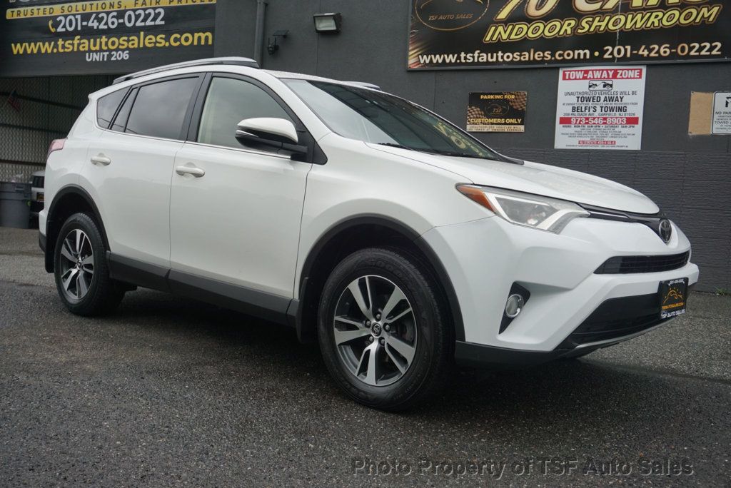 2017 Toyota RAV4 XLE AWD - 23023656 - 8