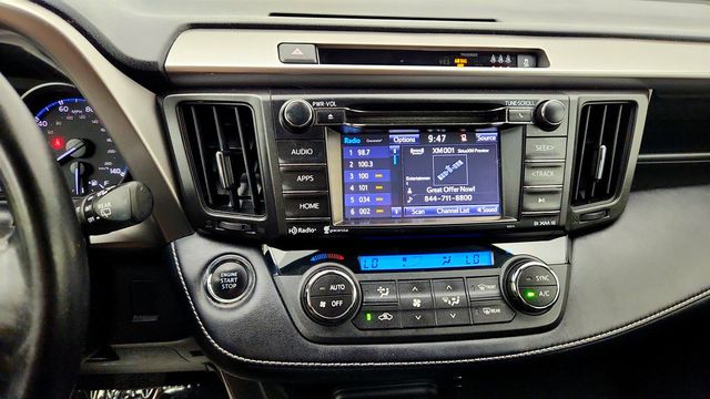 2017 Toyota RAV4 XLE AWD w/ ''Plus'' Extra Value Package - 23066961 - 16