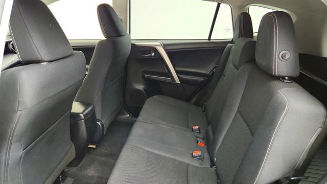 2017 Toyota RAV4 XLE AWD w/ ''Plus'' Extra Value Package - 23066961 - 18