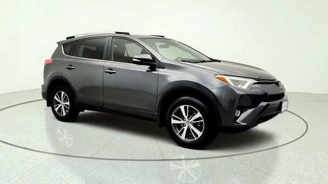 2017 Toyota RAV4 XLE AWD w/ ''Plus'' Extra Value Package - 23066961 - 2