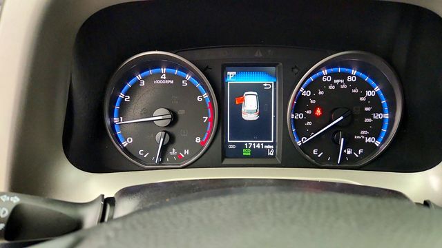 2017 Toyota RAV4 XLE AWD w/ Plus Special Value Package - 23100496 - 14