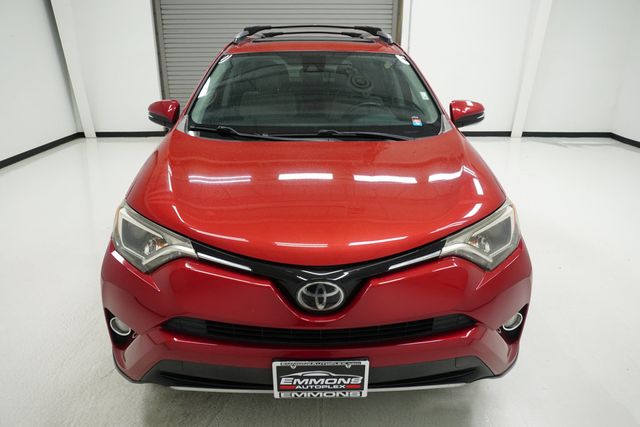 2017 Toyota RAV4 XLE FWD - 23010919 - 1