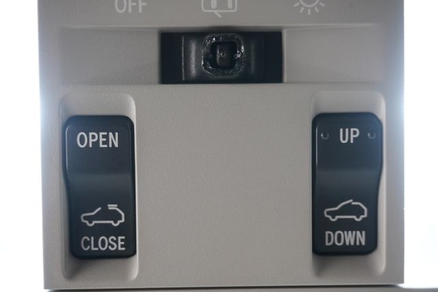 2017 Toyota RAV4 XLE FWD - 23010919 - 21