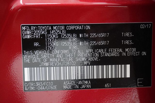 2017 Toyota RAV4 XLE FWD - 23010919 - 29