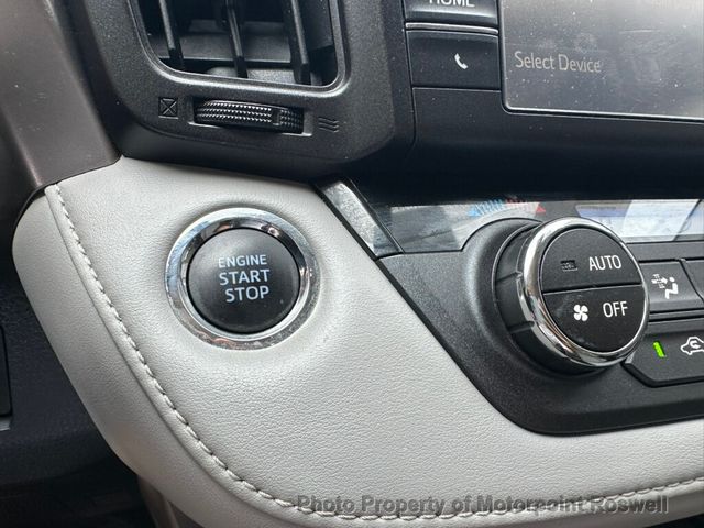 2017 Toyota RAV4 XLE FWD - 23033183 - 13