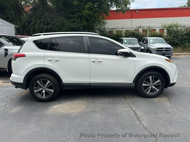 2017 Toyota RAV4 XLE FWD - 23033183 - 24