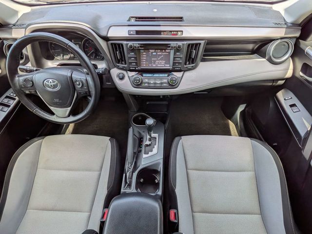 2017 Toyota RAV4 XLE FWD - 23052583 - 14