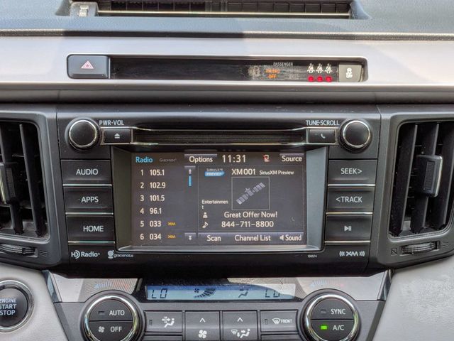 2017 Toyota RAV4 XLE FWD - 23052583 - 17