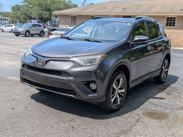 2017 Toyota RAV4 XLE FWD - 23052583 - 7
