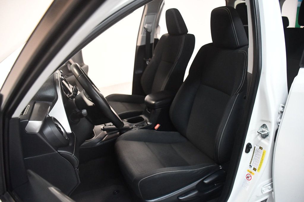 Toyota RAV4 photo 29