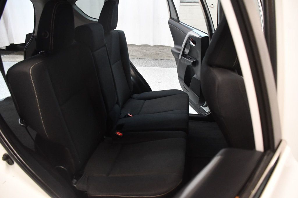 Toyota RAV4 photo 38