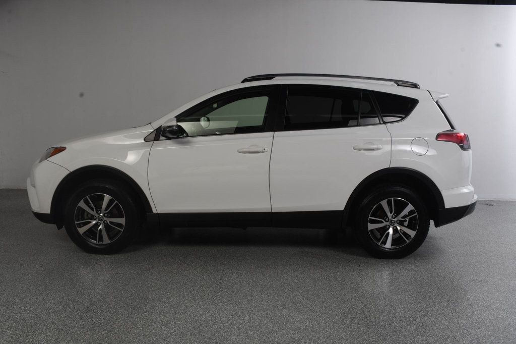 Toyota RAV4 photo 4
