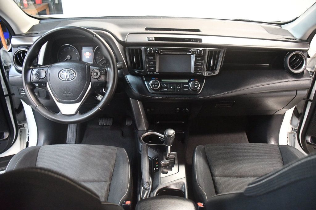 Toyota RAV4 photo 5