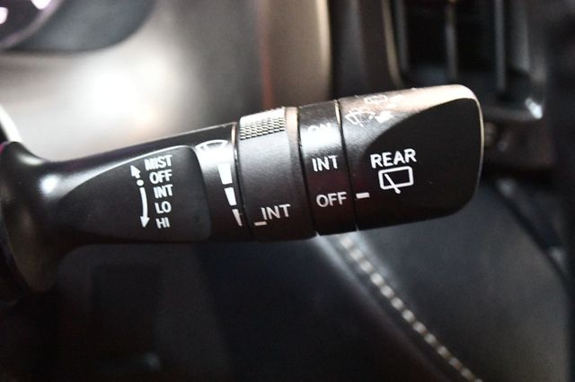 2017 Toyota RAV4 XLE FWD - 23069946 - 57